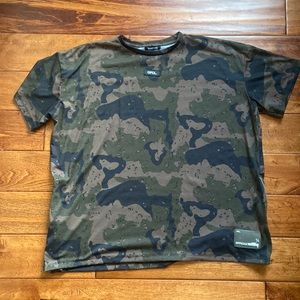 Boohoo ‘OFCL’ Camo Oversized Tee